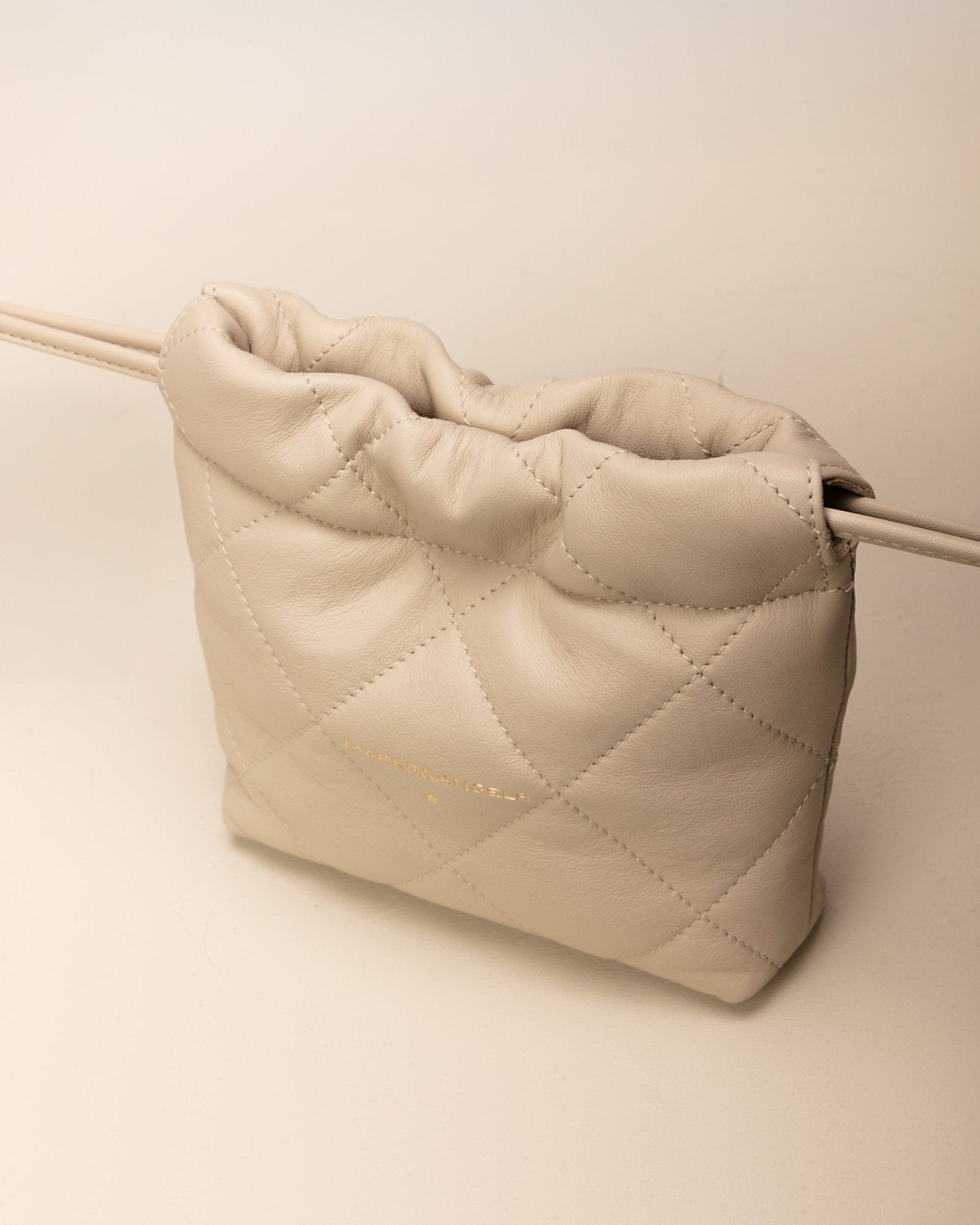 Amelie Lamb - Marks&Angels