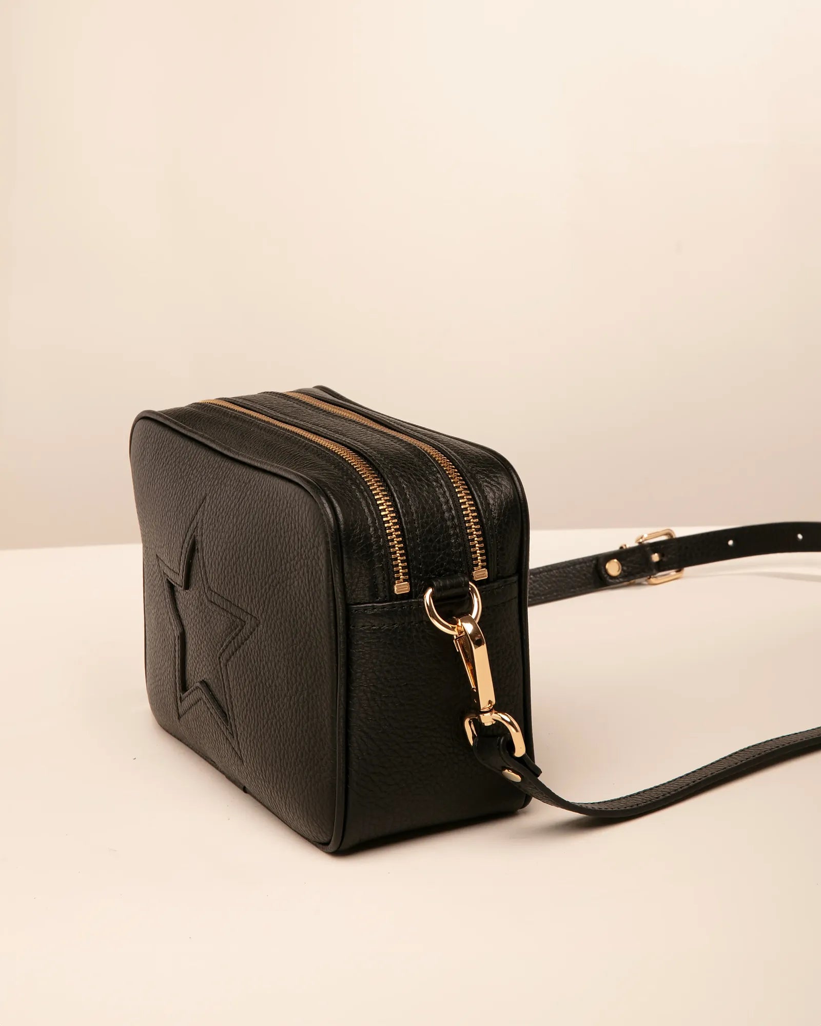 Gaia Nero - Marks&Angels