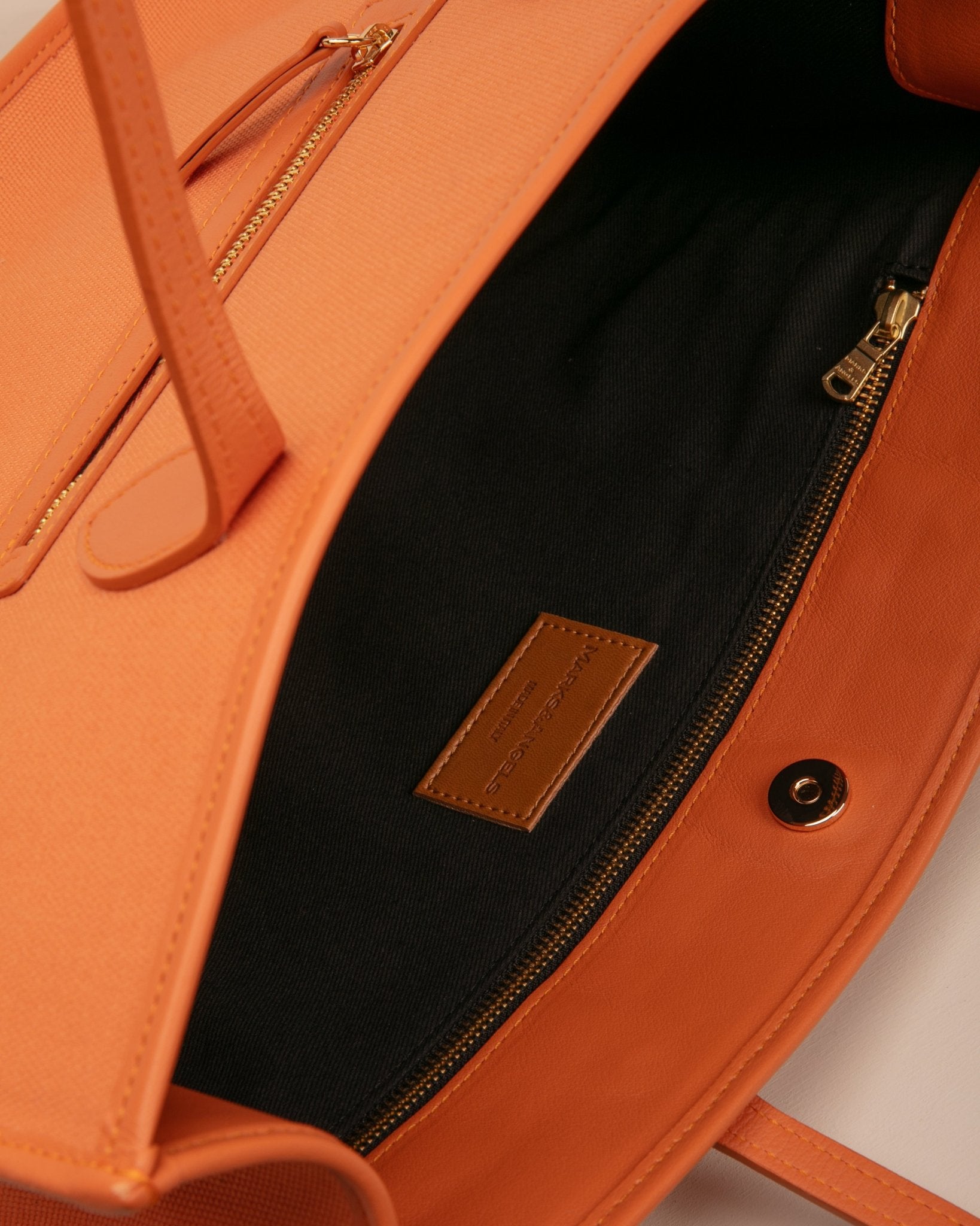 Giusy Canvas Arancio - Marks&Angels