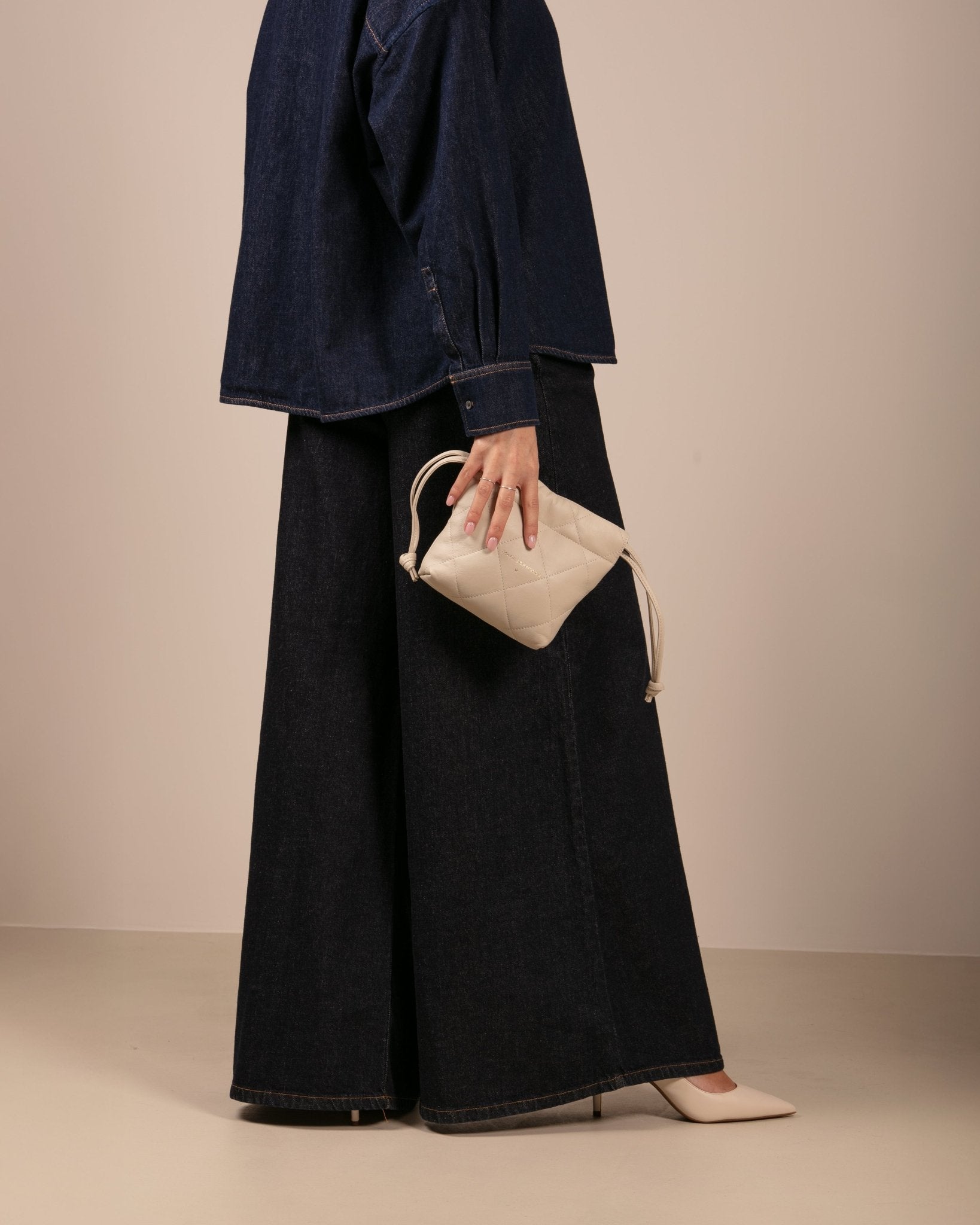 Amelie Lamb - Marks&Angels